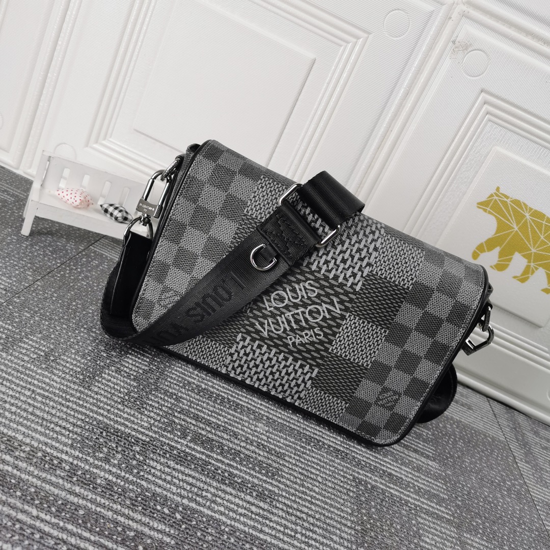 Louis Damier Graphite 3D Studio Messenger N50013 Clutch Lv men