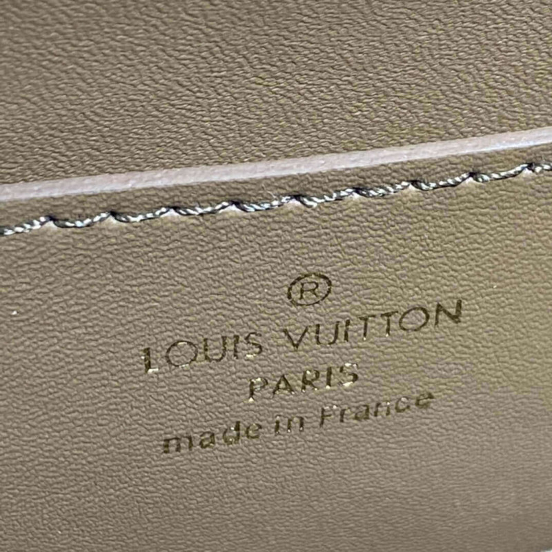LV M57093 Louis Vuitton Twist one