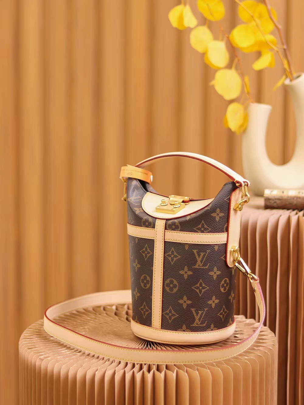 Louis Vuitton Monogram Canvas Duffle Bucket Bag M43587 2018