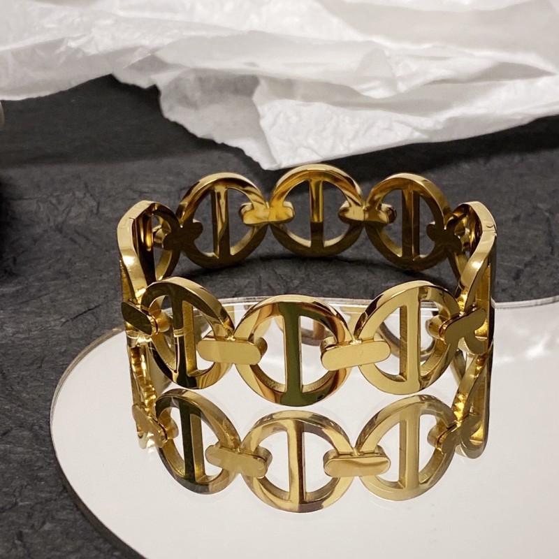 Hermes bracelet