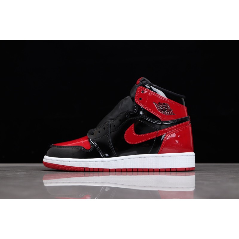 Air Jordan 1 patent leather black and red"
