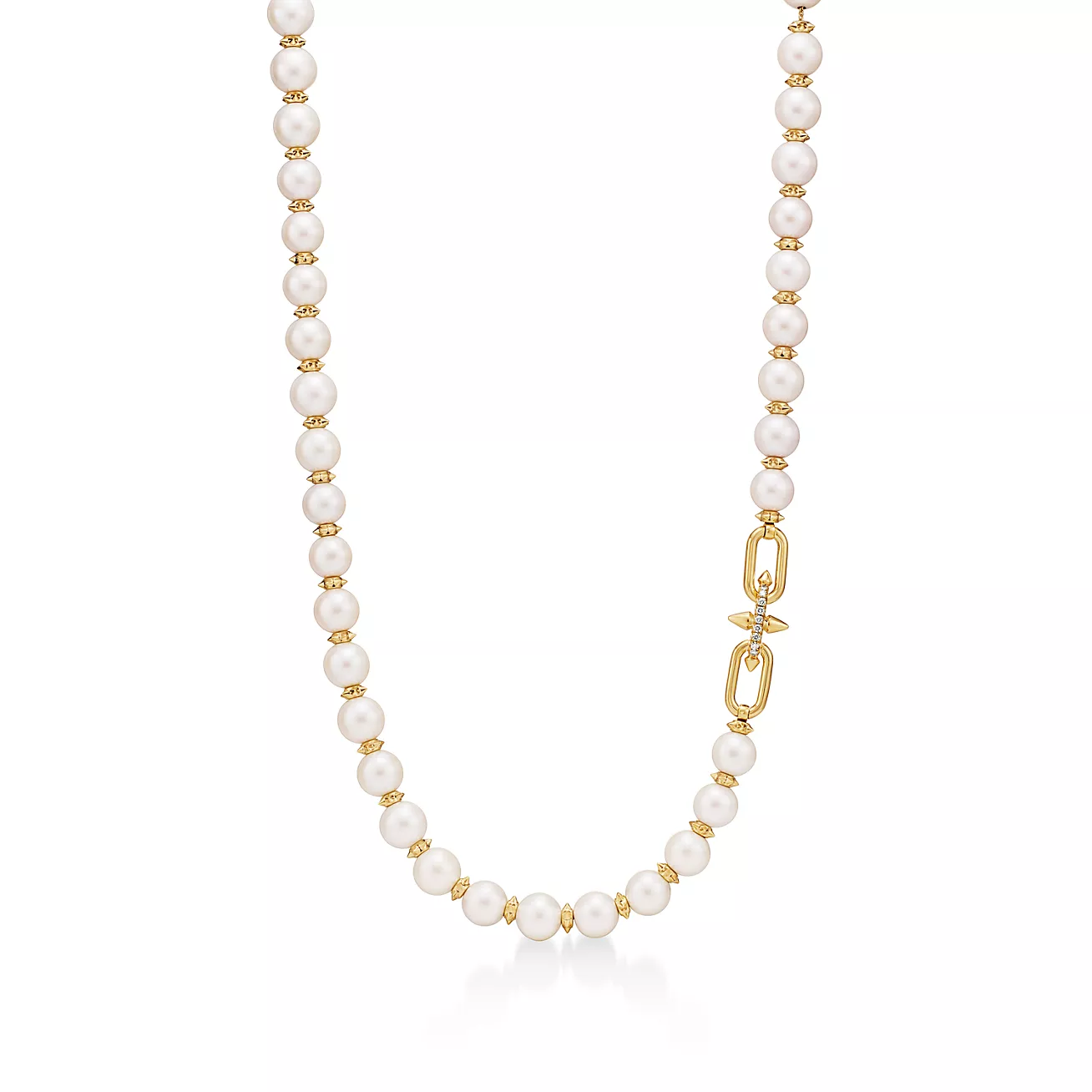 Pearl Necklace in Yellow Gold with Diamonds