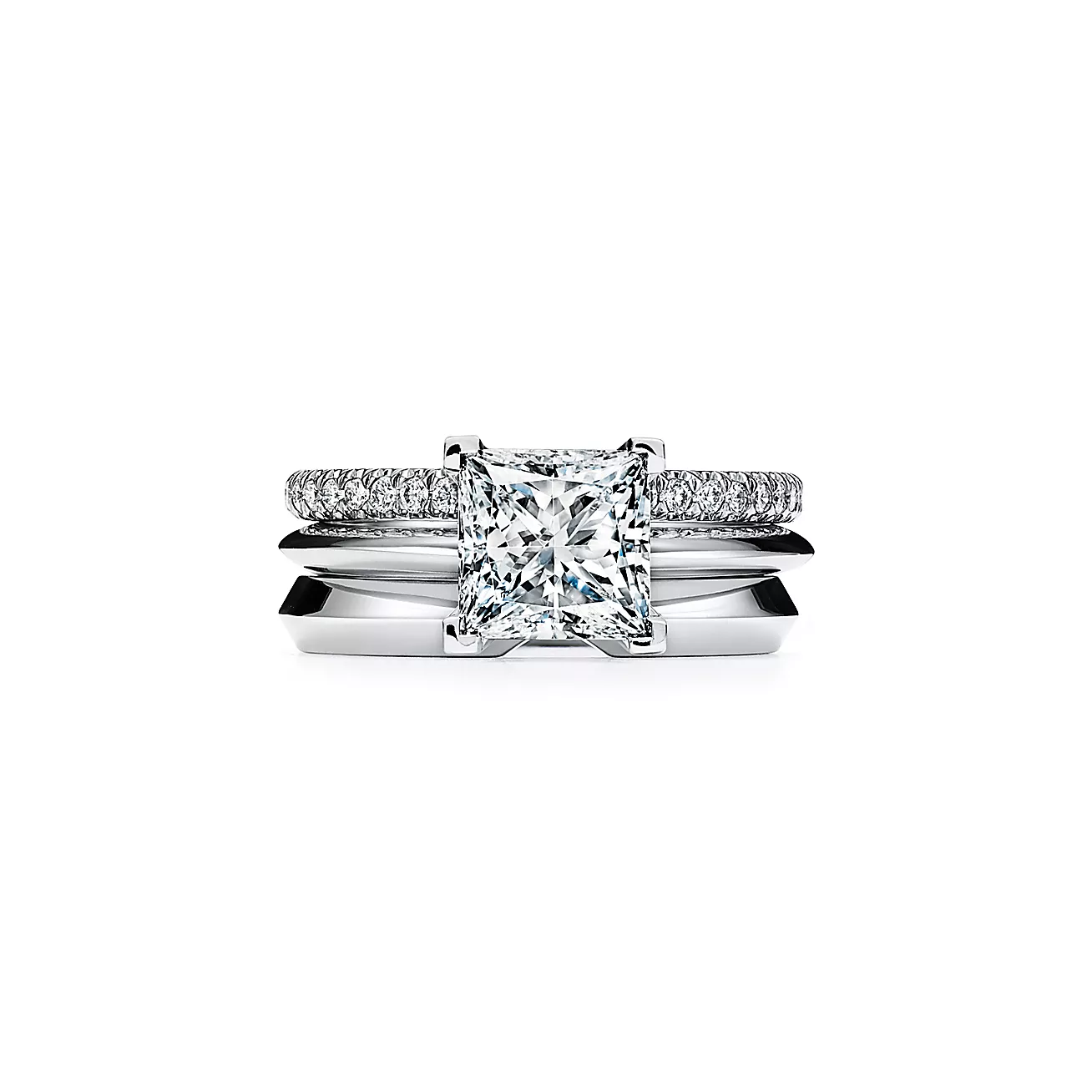 Princess-cut Diamond Engagement Ring in Platinum