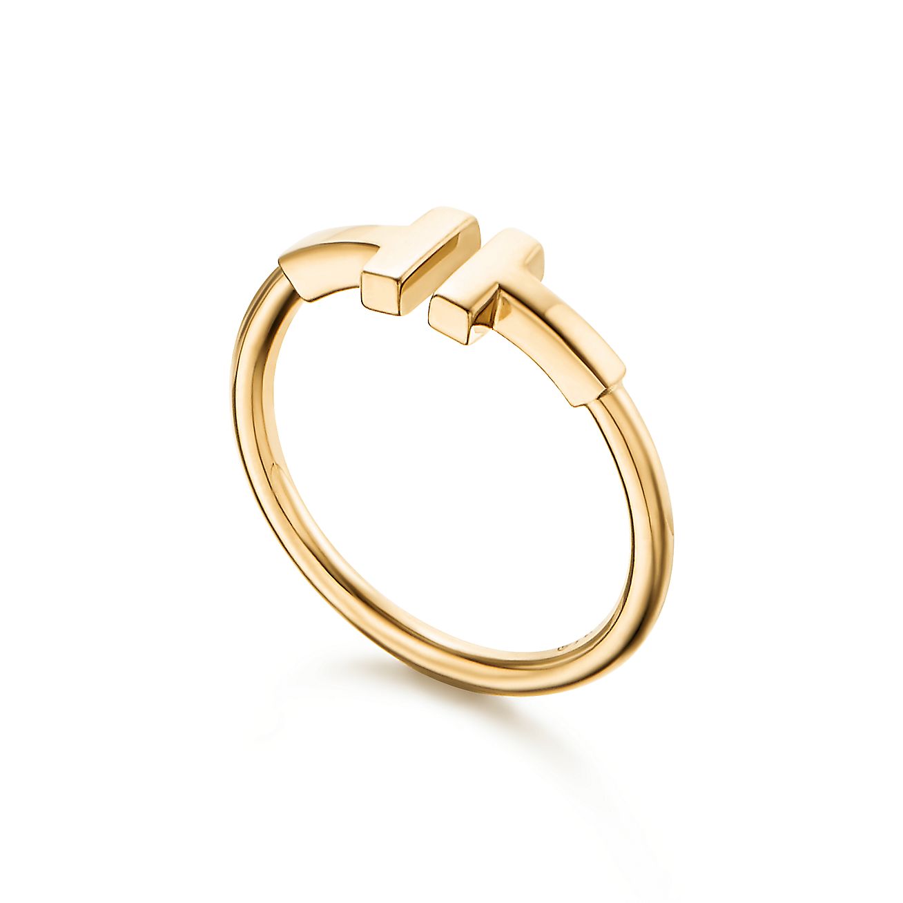 Wire Ring in Yellow Gold