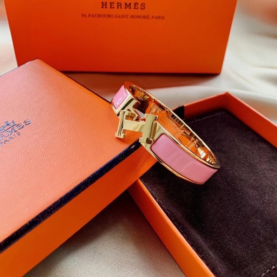 Best Fake Hermes Bracelets Silver & GoldPlanted, 15OFF Now