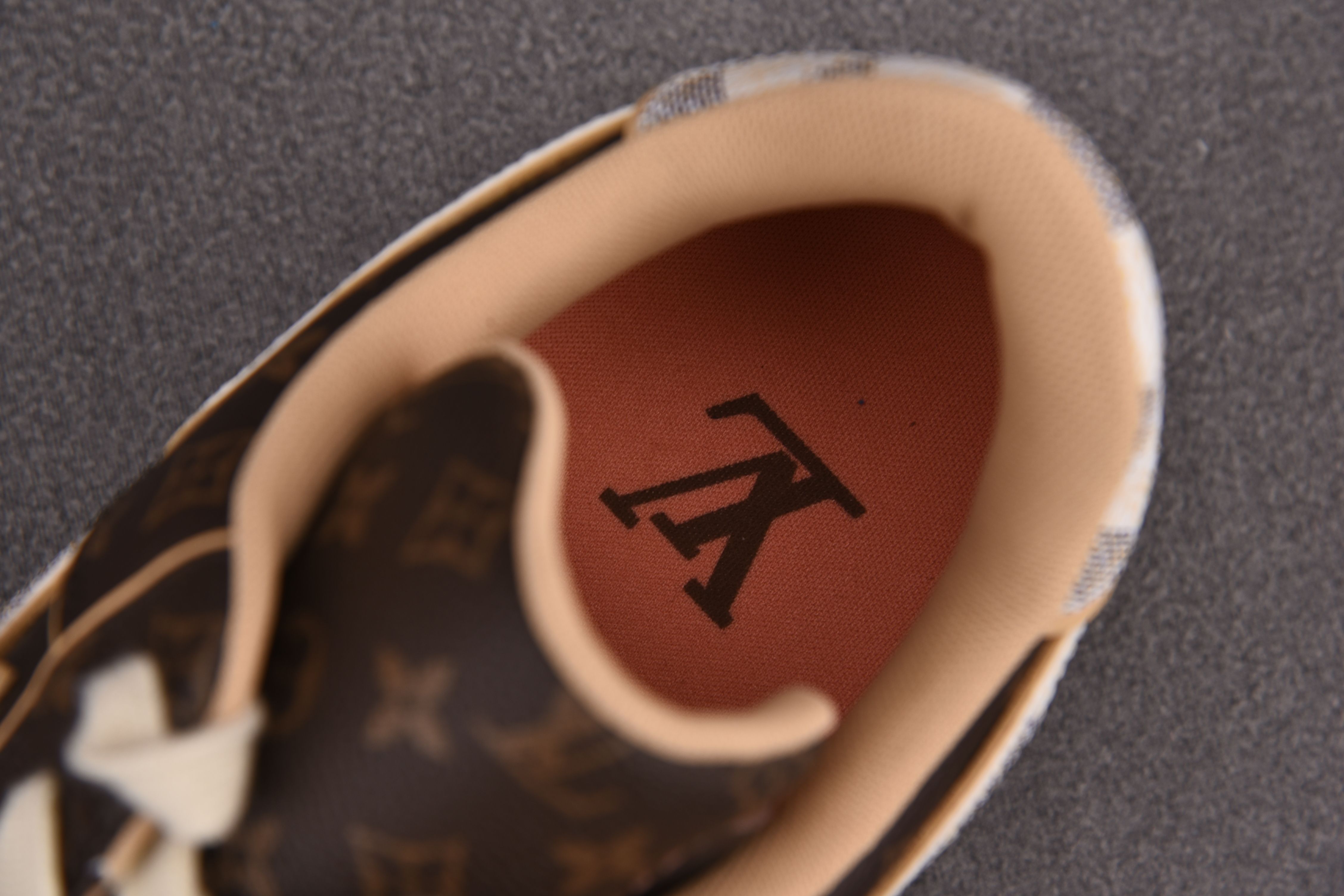 Louis Vuitton X Air Force 1 Low 'Monogram Damier' Pilot Case - Nike - LV x  AF1 MONOGRAM DAMIER - brown/azure