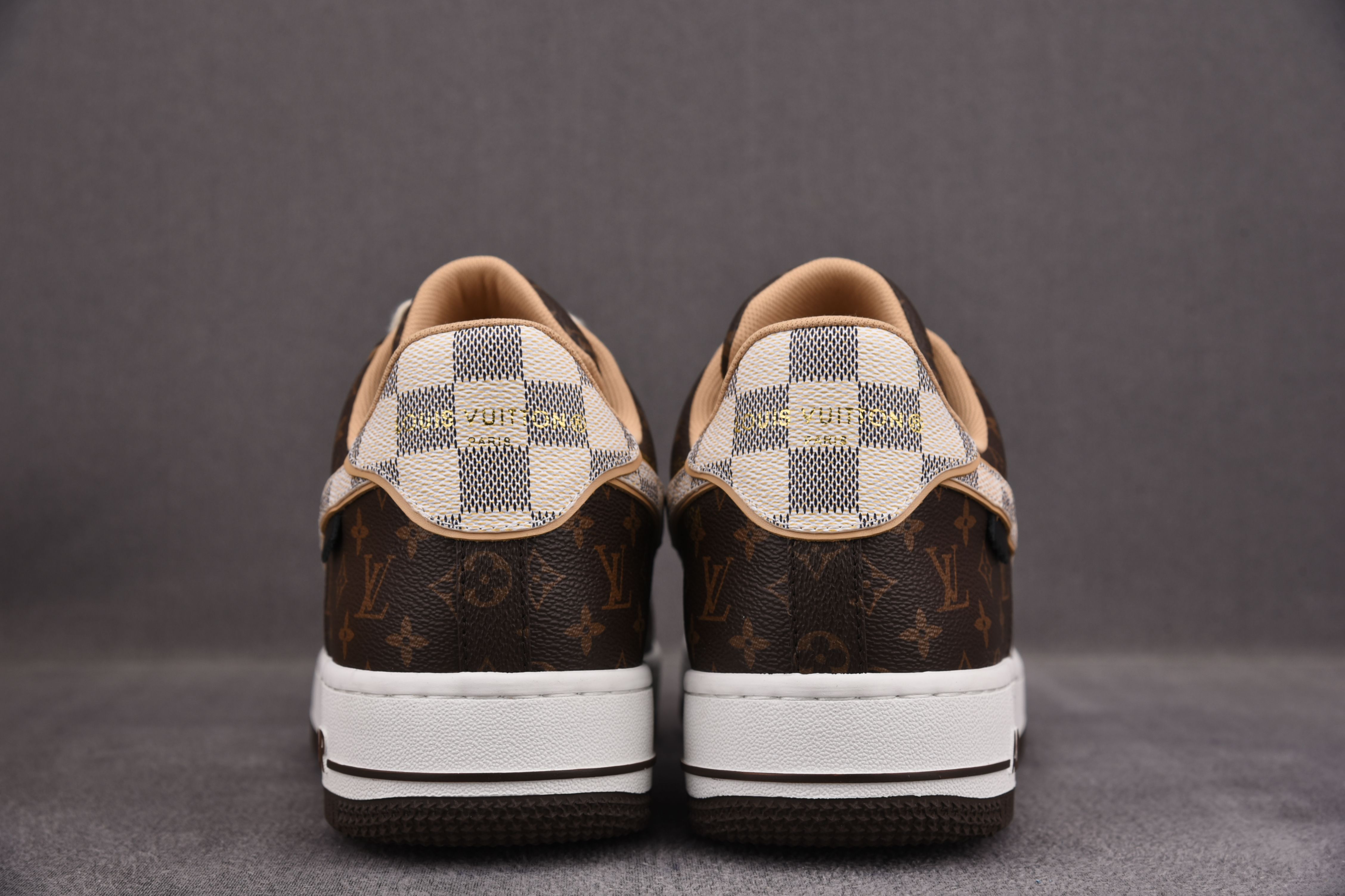 Louis Vuitton x Nike Air Force 1 Low Monogram Brown Damier Azur -  Thedailysneaker