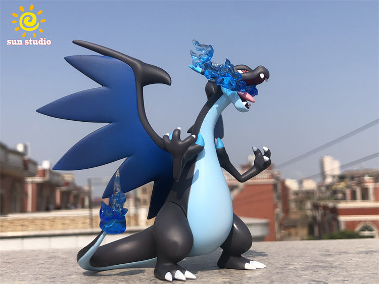 1/20 Scale World Zukan Alain & Mega Charizard X - Pokemon Resin Statue - QN  Studios [Pre-Order]