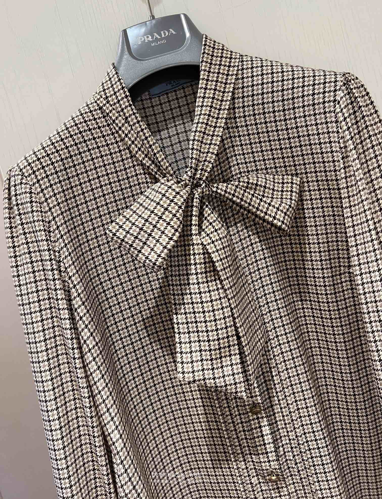 Jacquard crepe de chine shirt