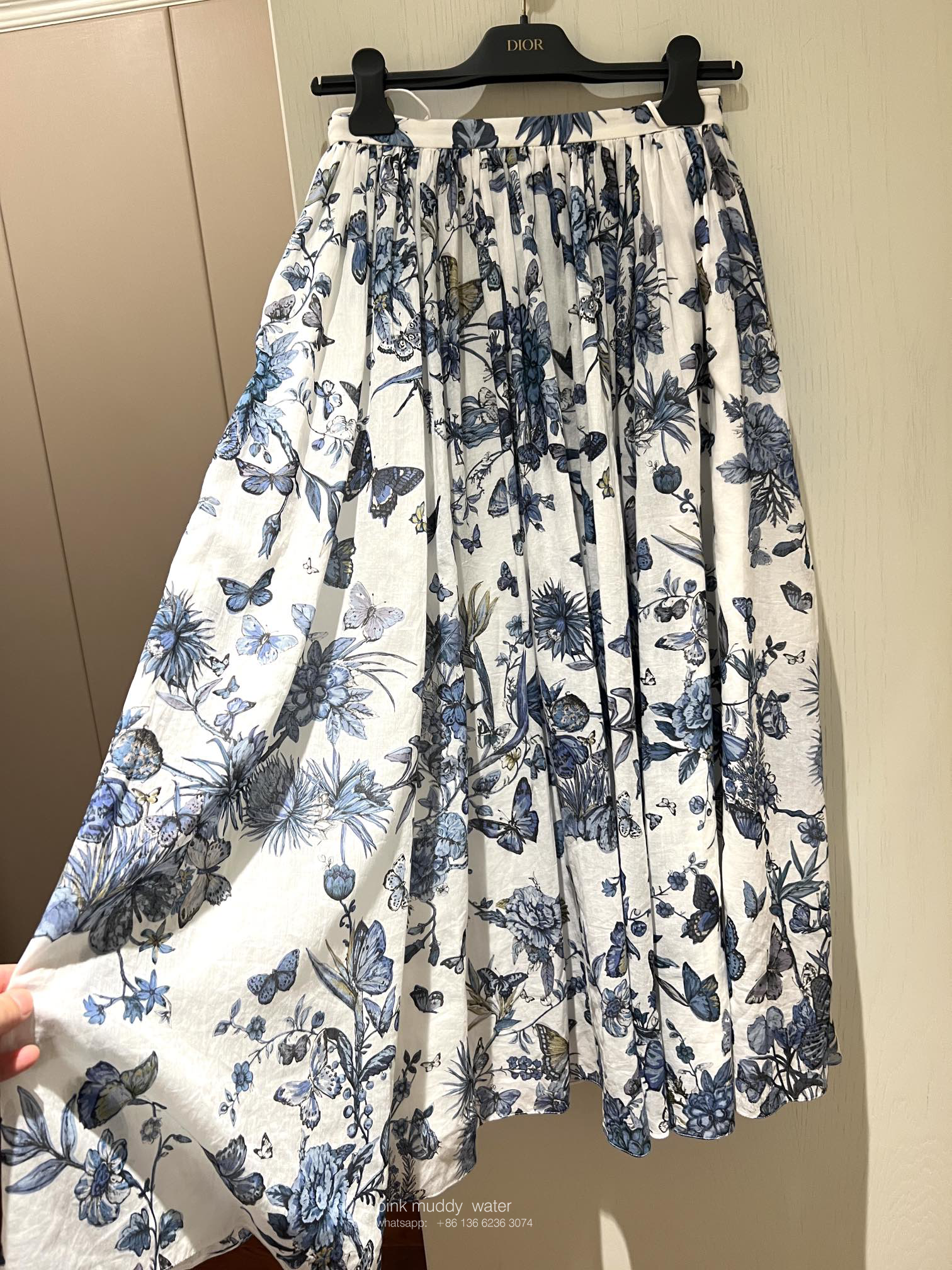 FLARED MID-LENGTH SKIRT