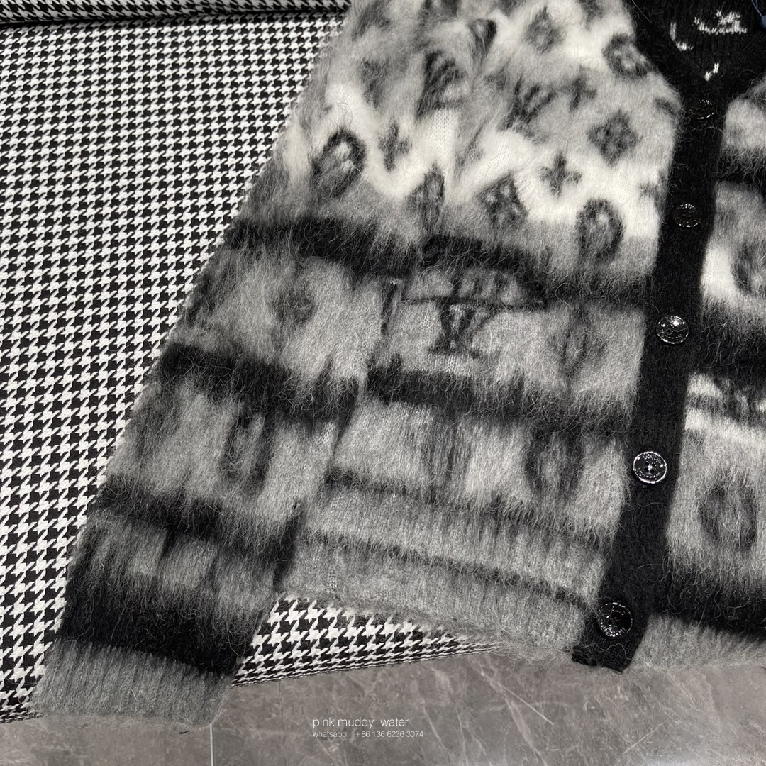 Louis vuitton Clothing