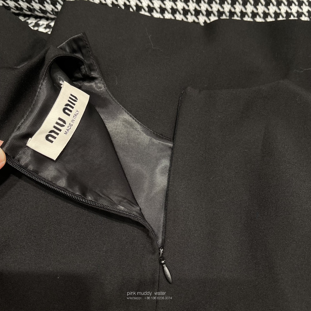 Grain de poudre wool mini dress