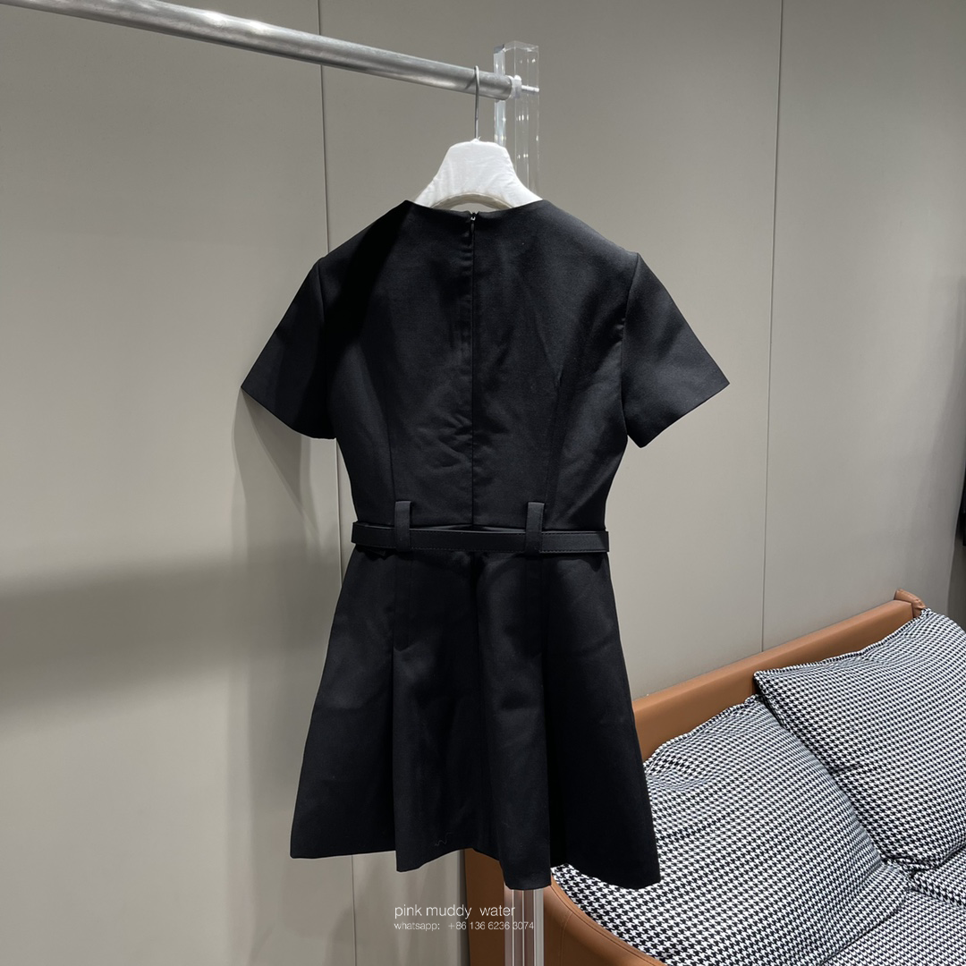 Grain de poudre wool mini dress