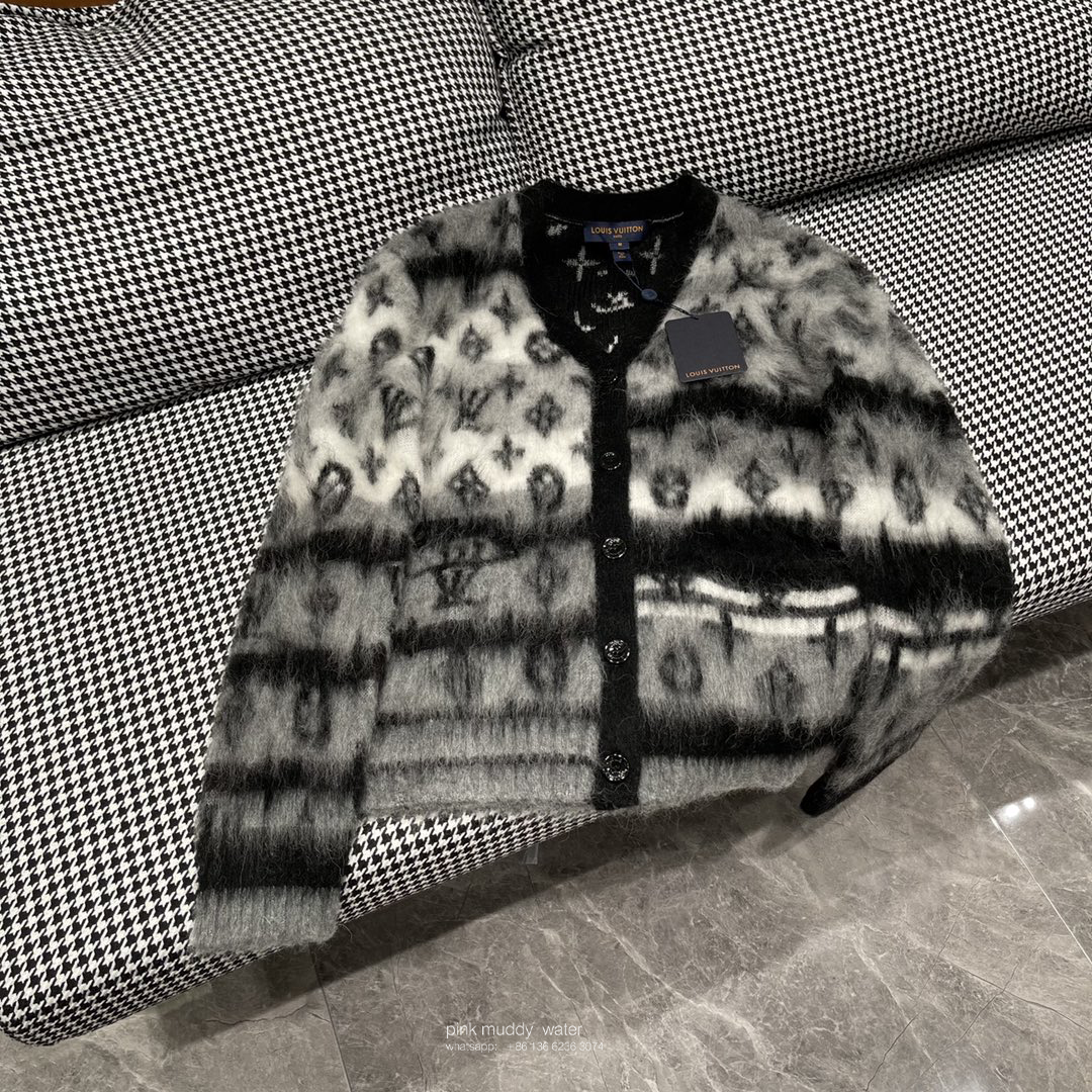 Louis vuitton Clothing