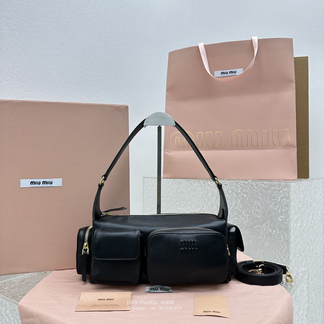 Nappa leather Pocket bag