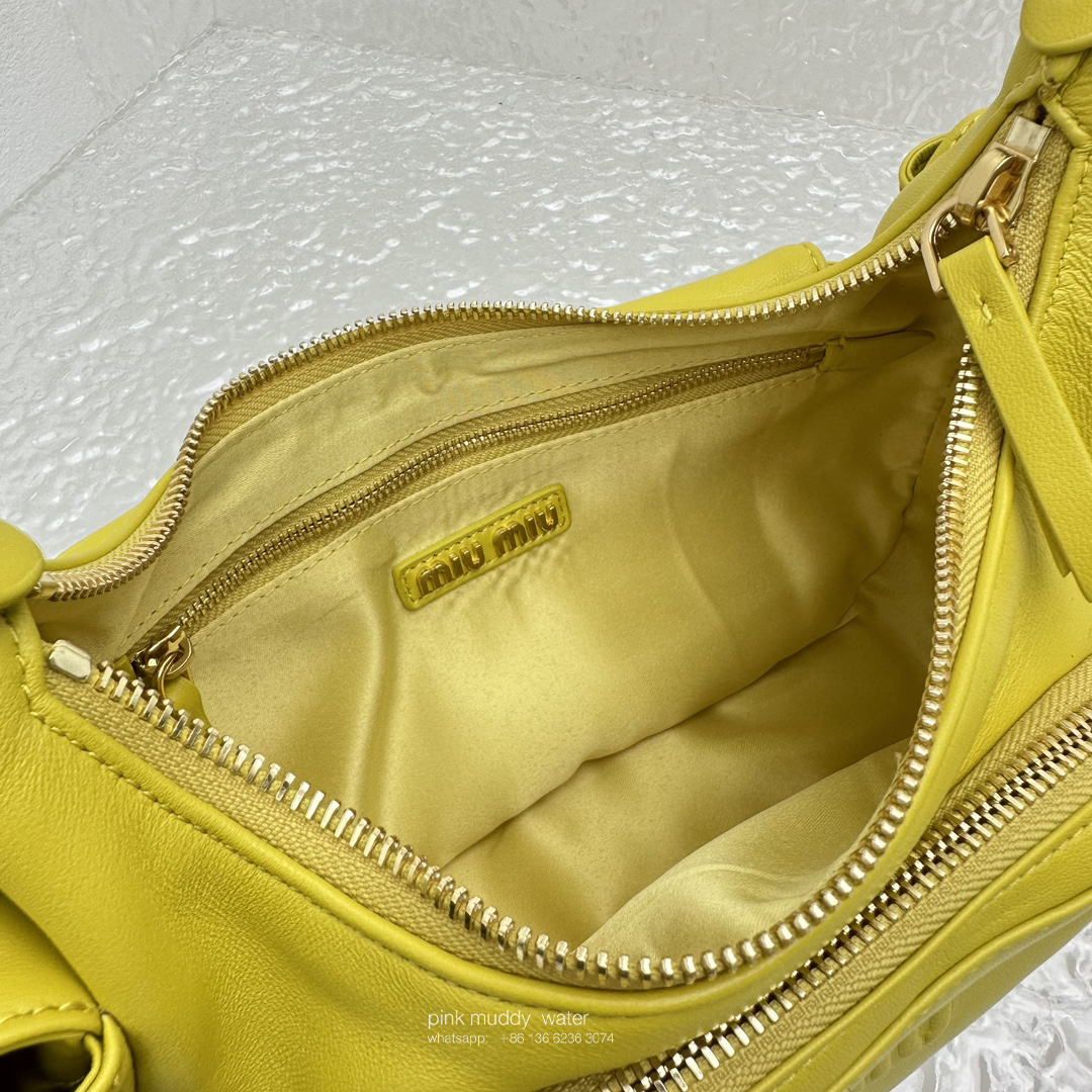 Nappa leather pocket bag