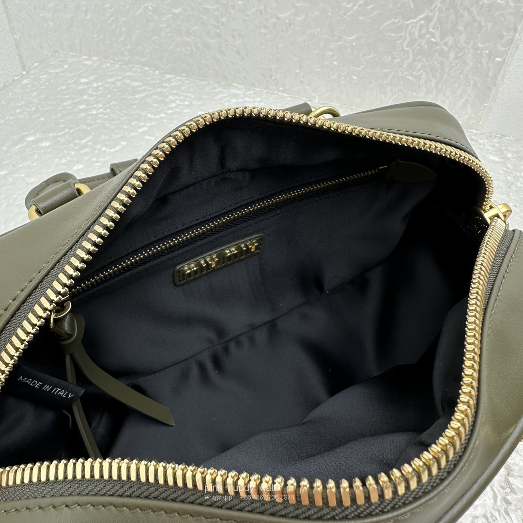 Arcadie leather handbag