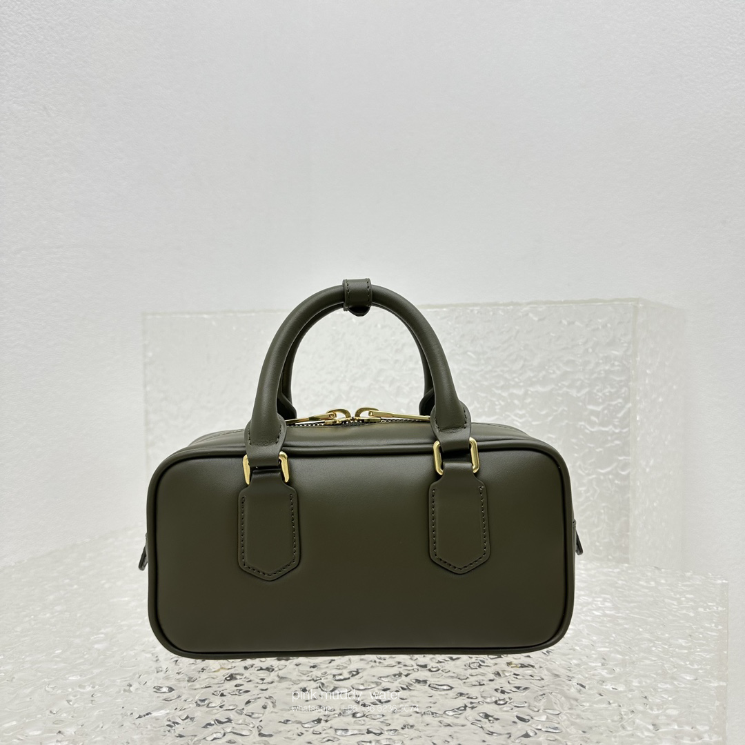 Arcadie leather handbag