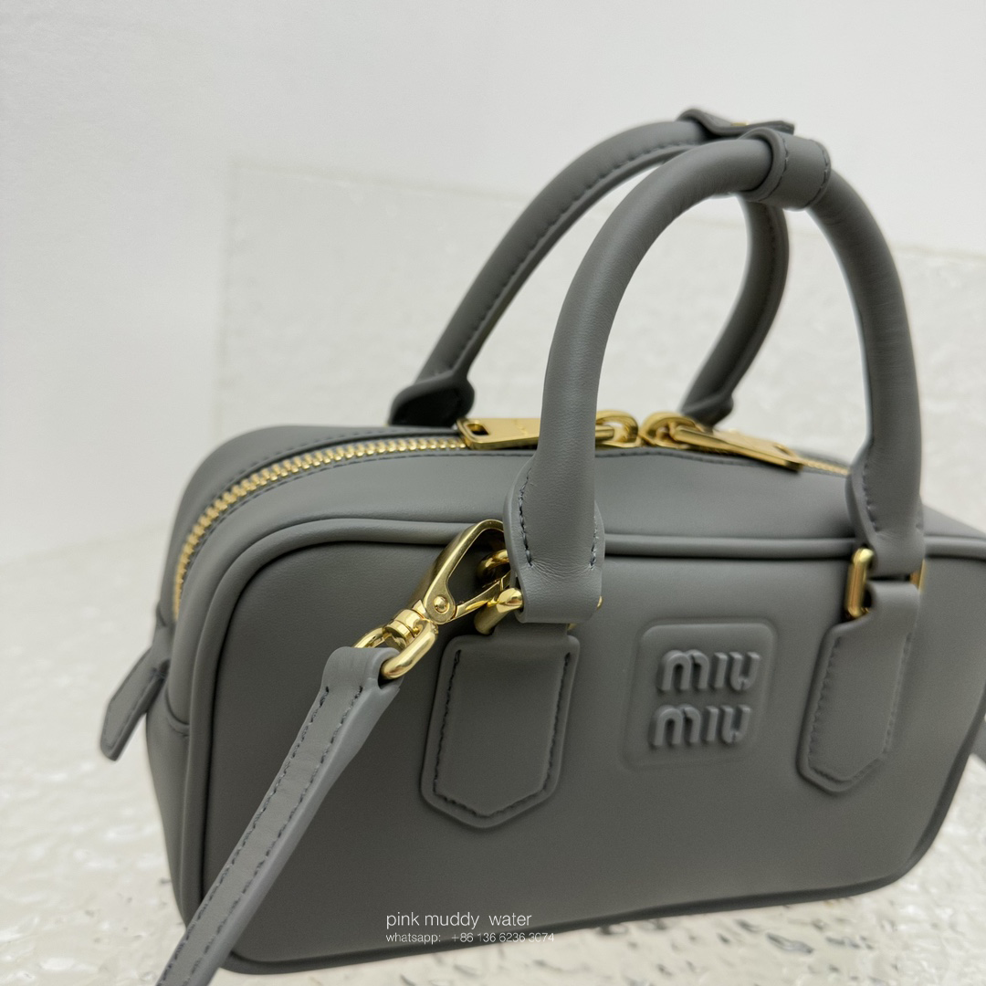 Arcadie leather handbag
