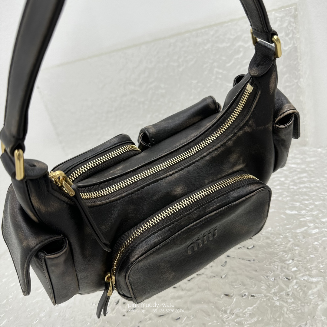 Nappa leather pocket bag