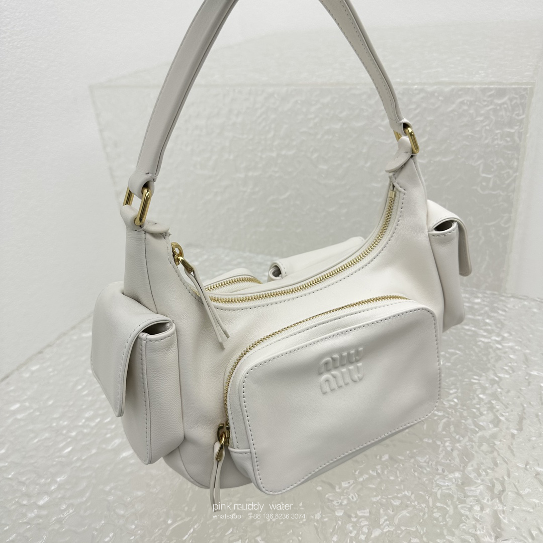 Nappa leather pocket bag