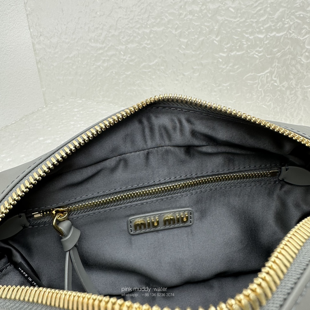 Arcadie leather handbag