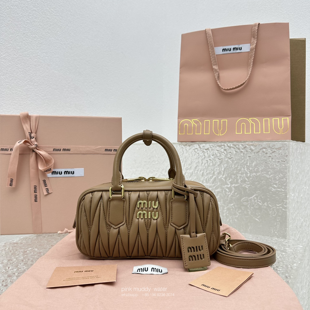 Arcadie matlassé bag in nappa leather