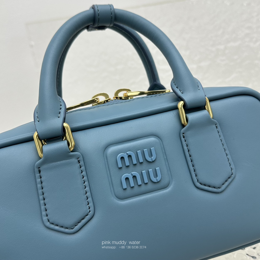 Arcadie leather handbag