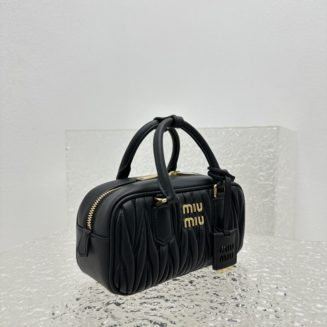 Arcadie matlassé bag in nappa leather