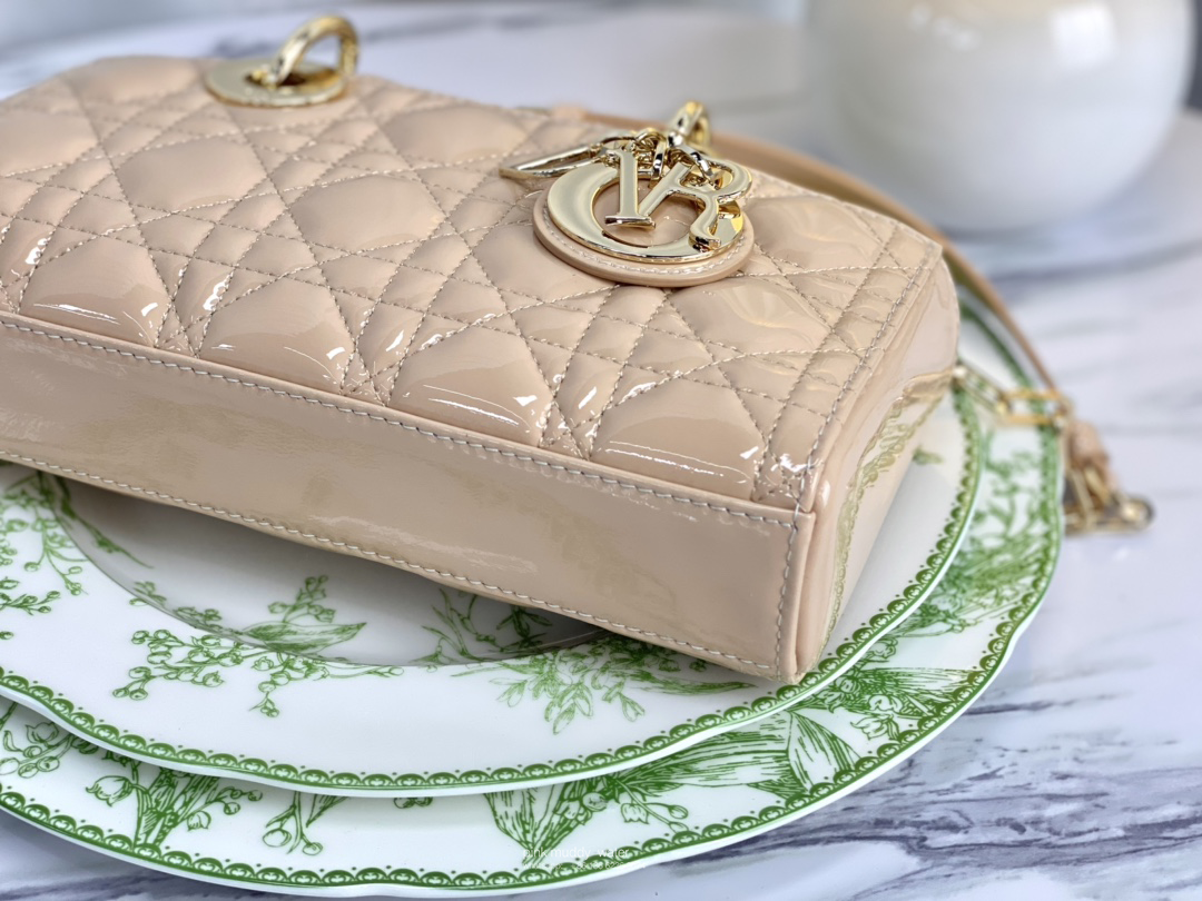 SMALL LADY D-JOY BAG