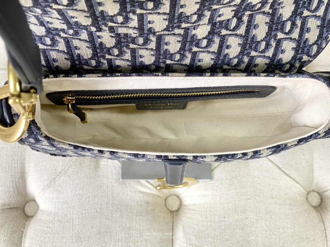 SADDLE BAG WITH STRAP