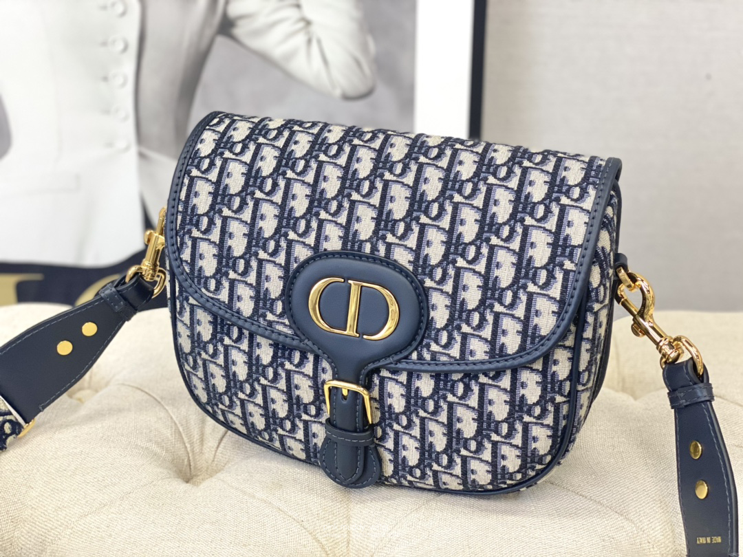 MEDIUM DIOR BOBBY BAG