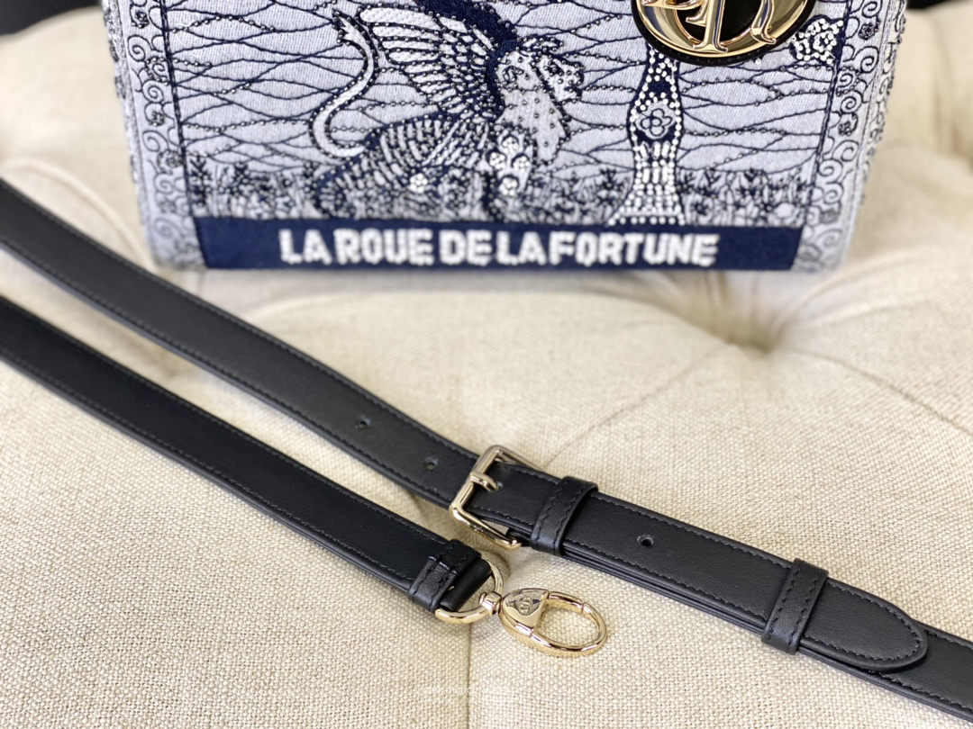 MEDIUM LADY D-LITE BAG