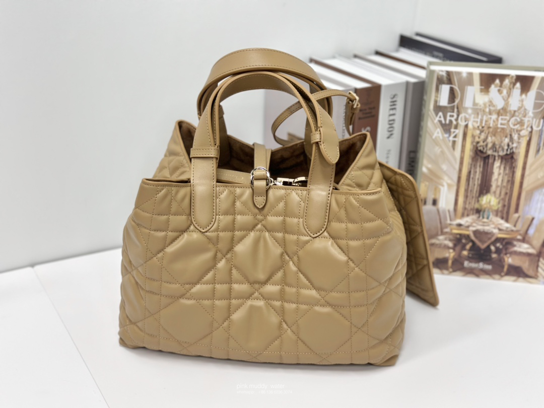 MEDIUM DIOR TOUJOURS BAG