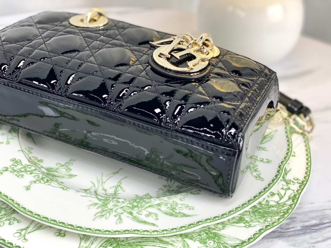 SMALL LADY D-JOY BAG