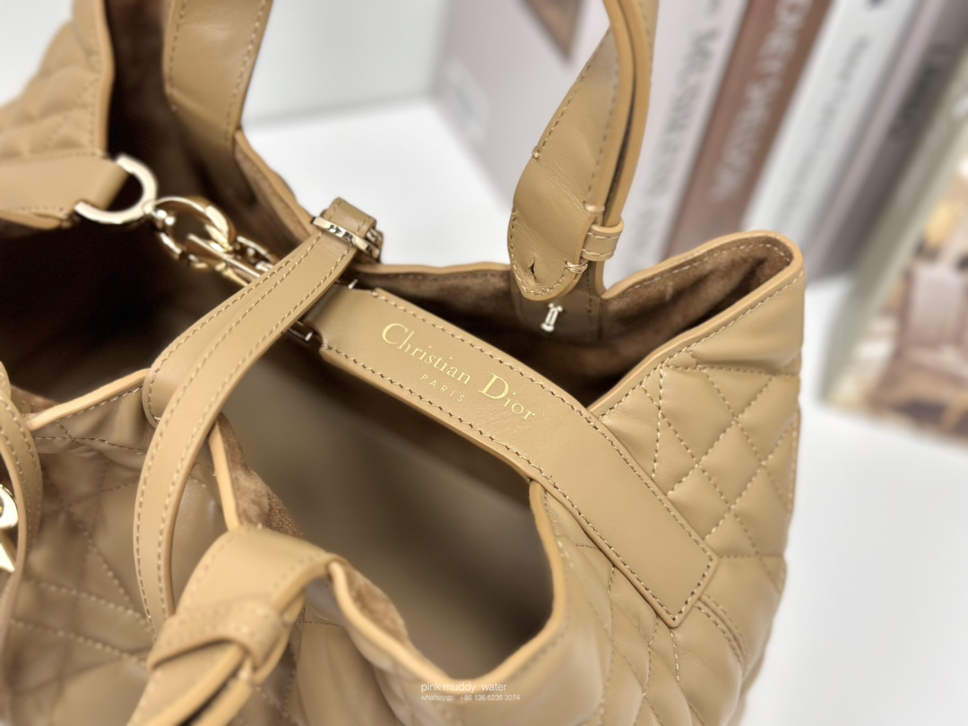 MEDIUM DIOR TOUJOURS BAG