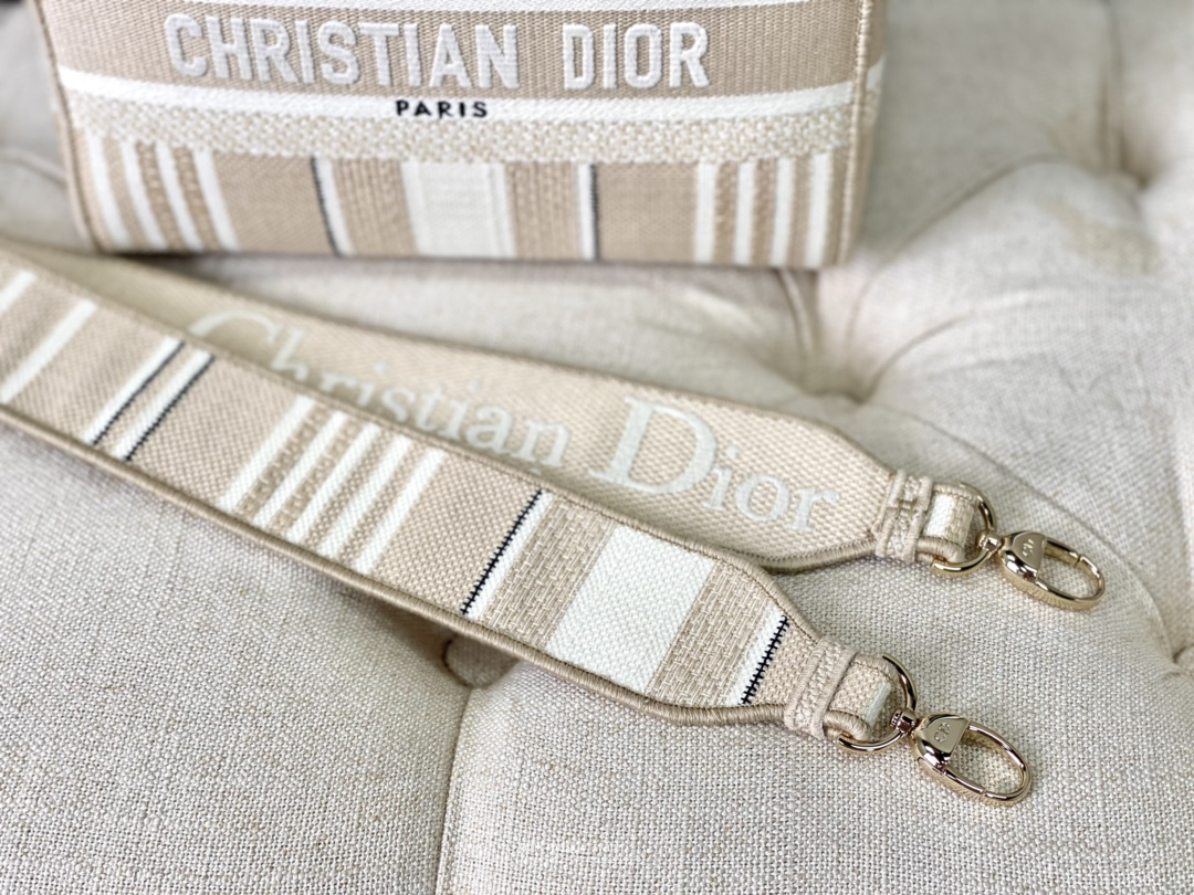 MEDIUM LADY D-LITE BAG