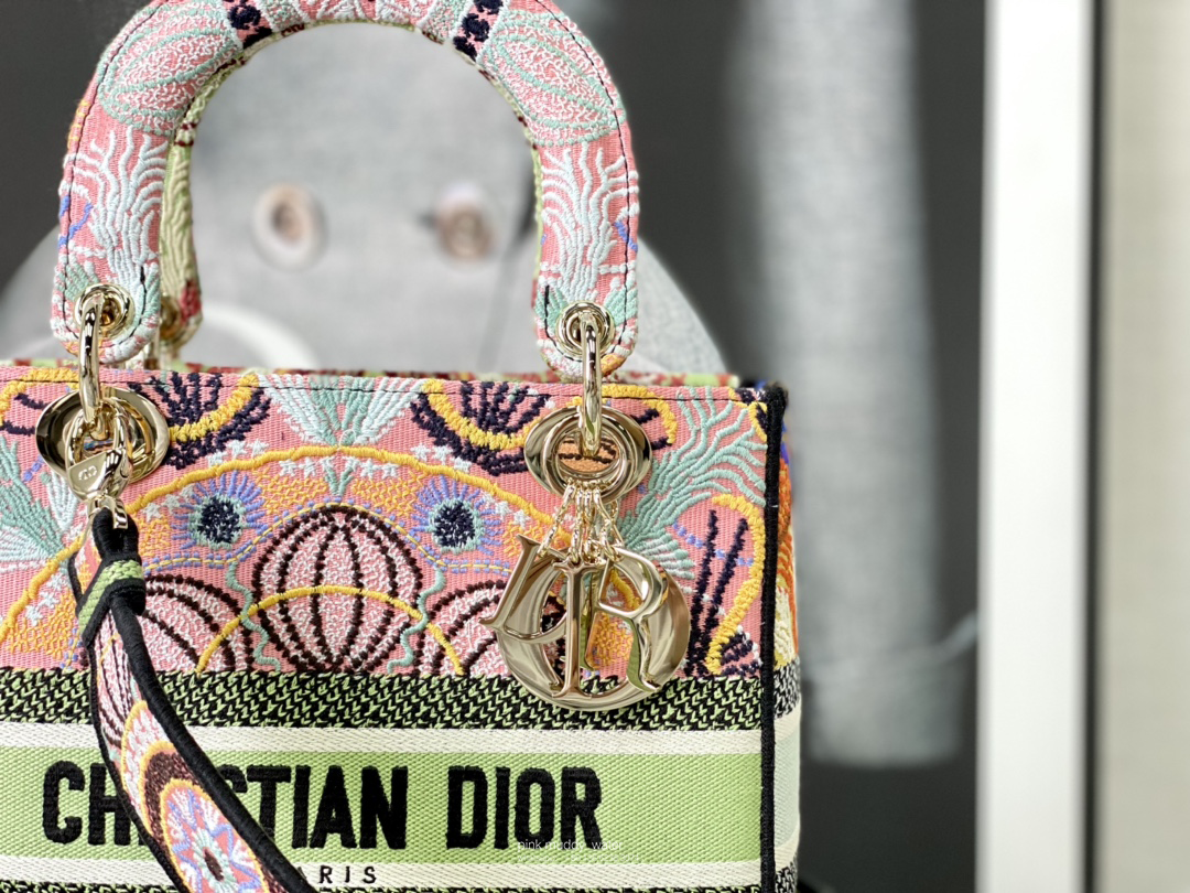 MEDIUM LADY D-LITE BAG