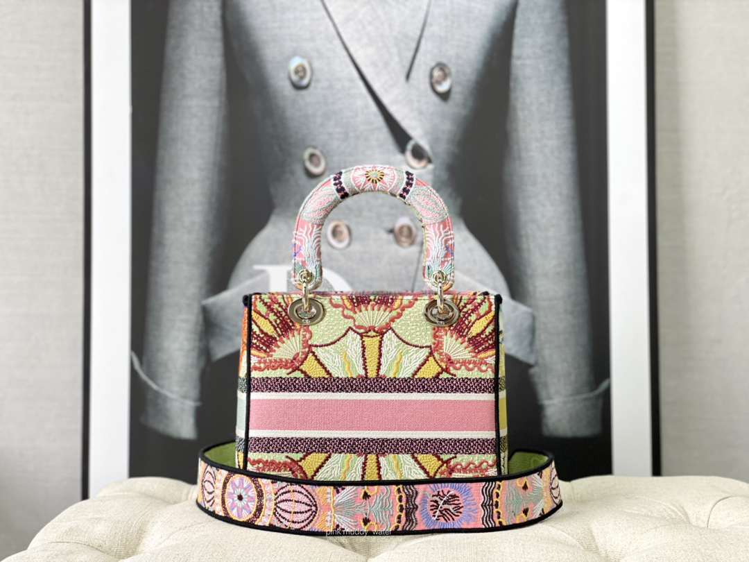 MEDIUM LADY D-LITE BAG