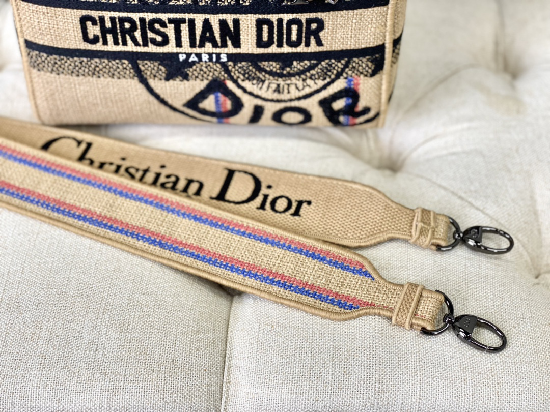 MEDIUM LADY D-LITE BAG