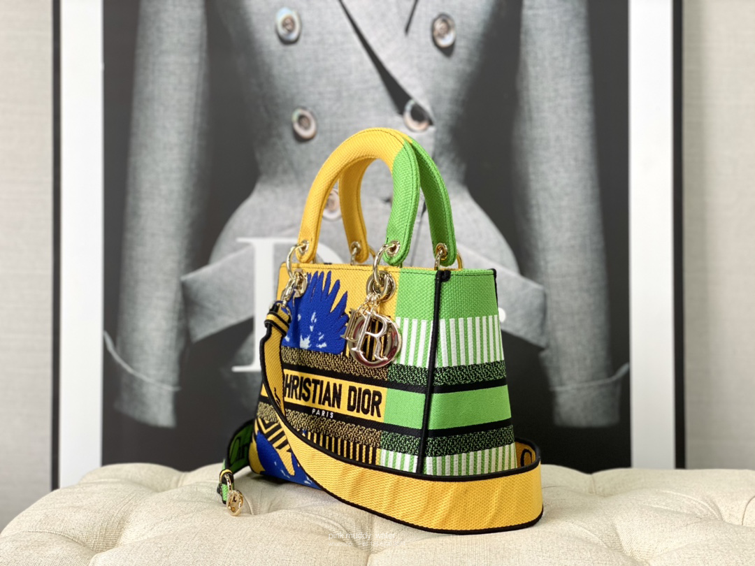 MEDIUM LADY D-LITE BAG