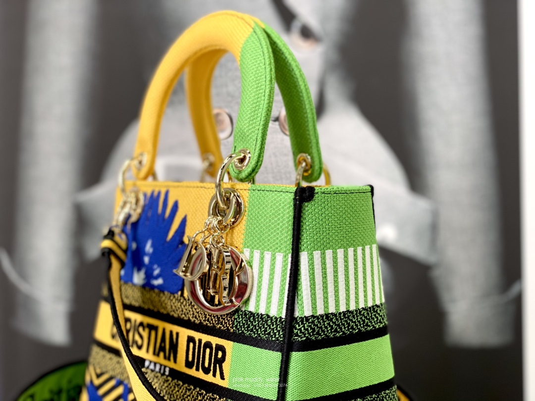 MEDIUM LADY D-LITE BAG