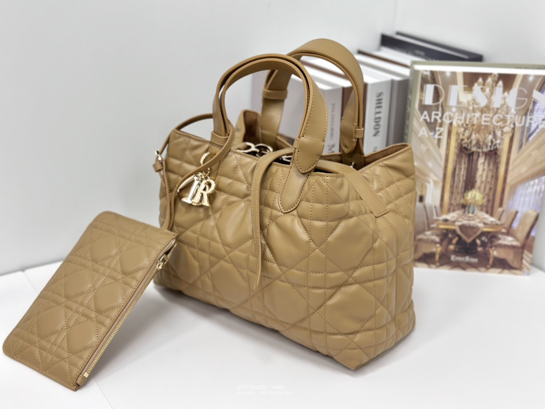 MEDIUM DIOR TOUJOURS BAG