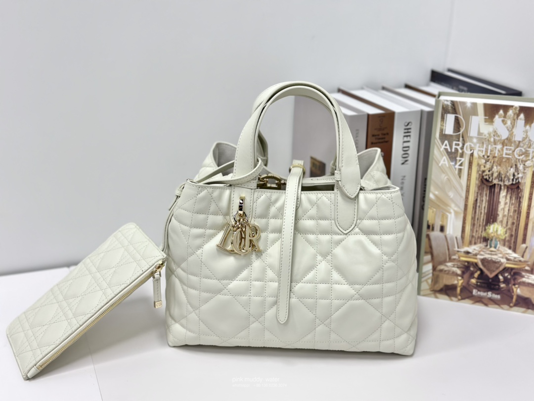 MEDIUM DIOR TOUJOURS BAG