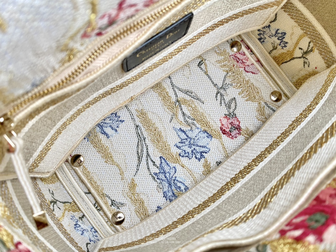 MEDIUM LADY D-LITE BAG