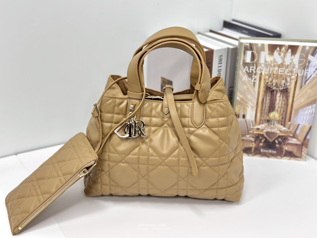 MEDIUM DIOR TOUJOURS BAG