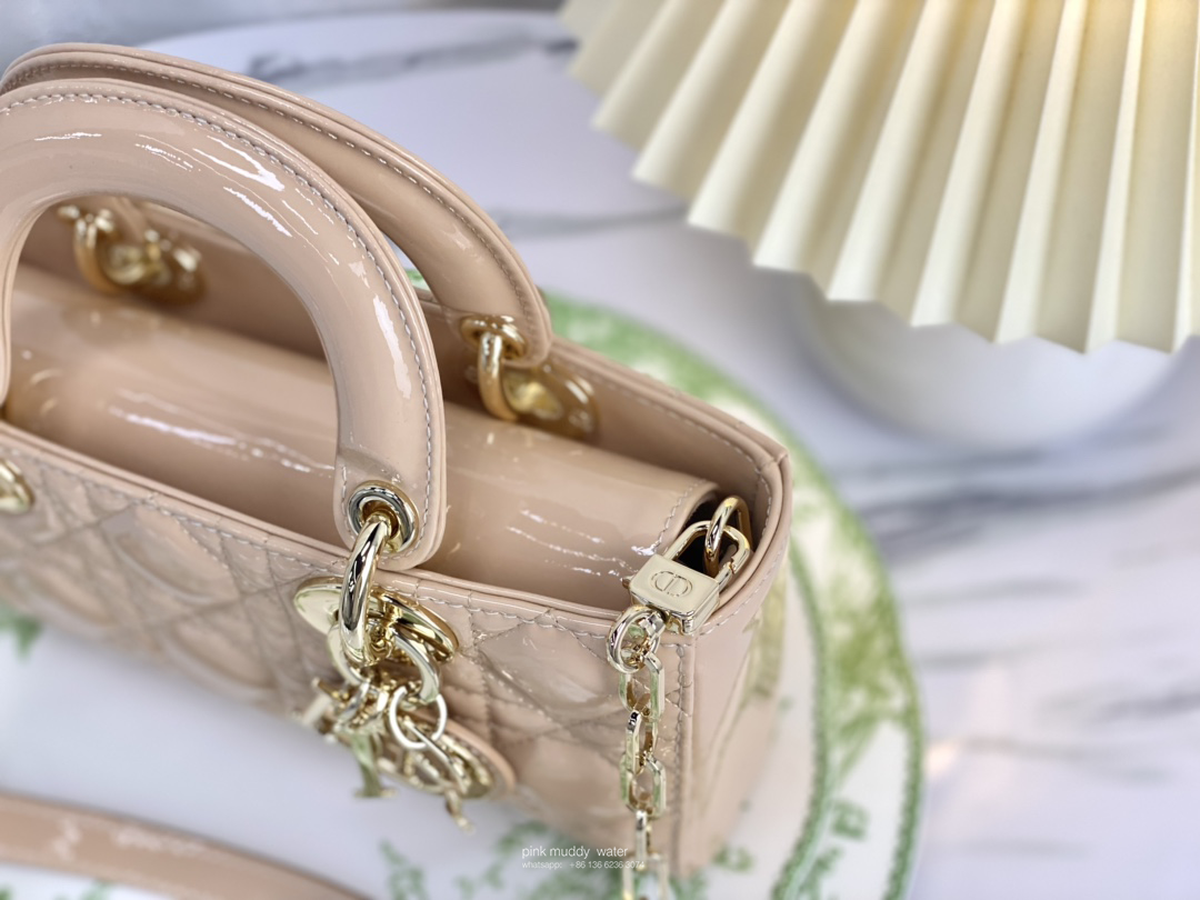 SMALL LADY D-JOY BAG