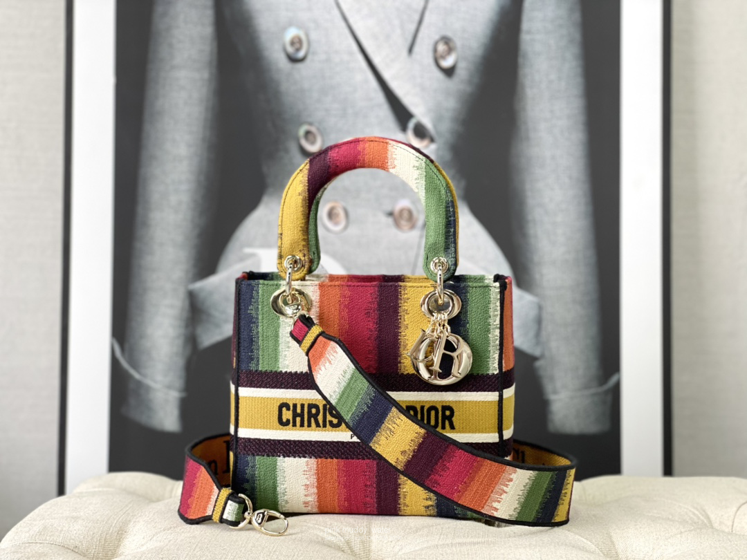 MEDIUM LADY D-LITE BAG