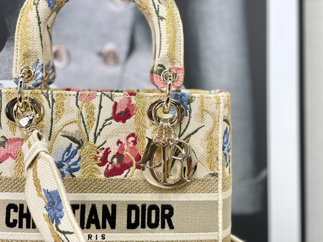 MEDIUM LADY D-LITE BAG