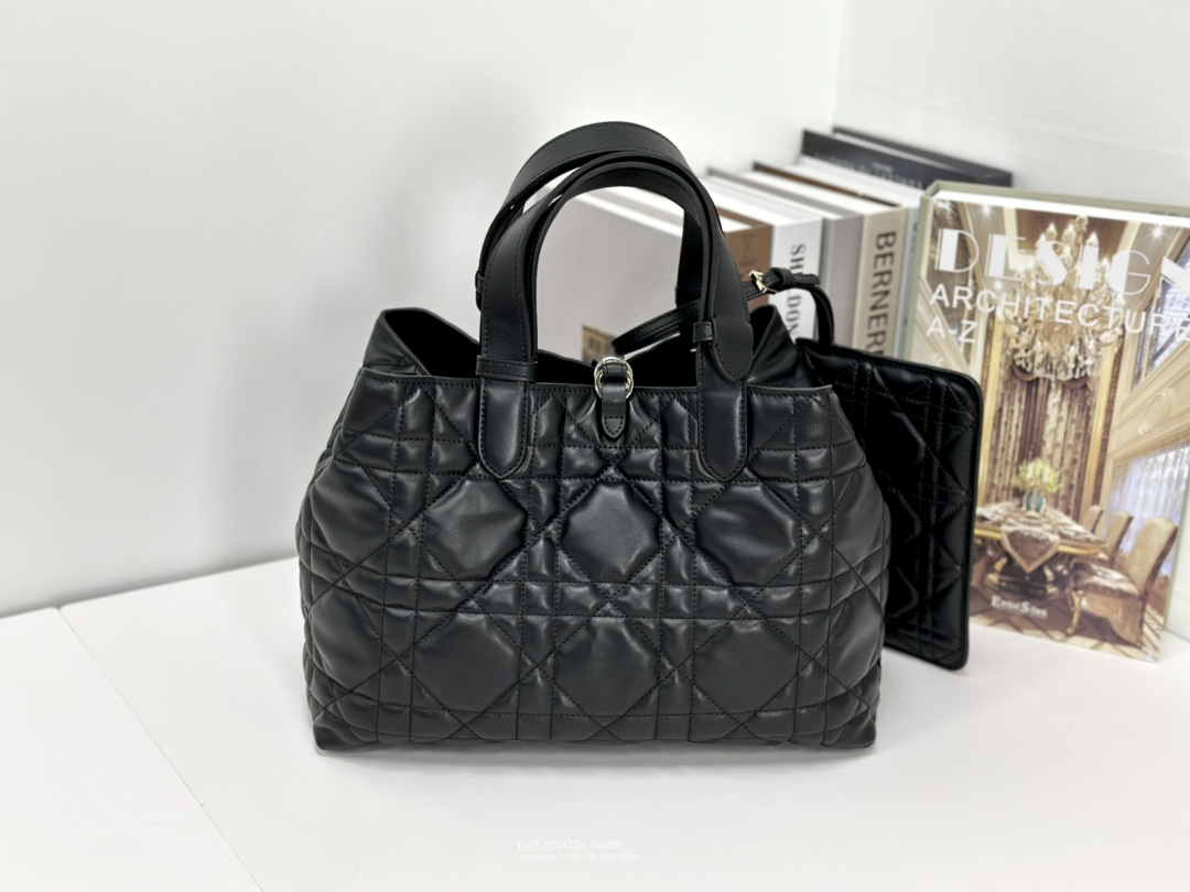 MEDIUM DIOR TOUJOURS BAG